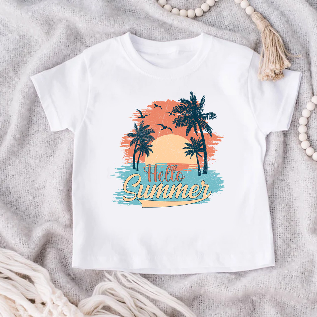 T - shirt with the words hello summer on it.