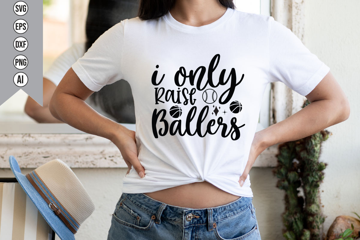 Woman wearing a t - shirt that says i only pass ballers.