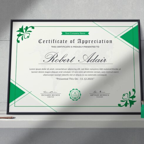 Green Certificate Template cover image.