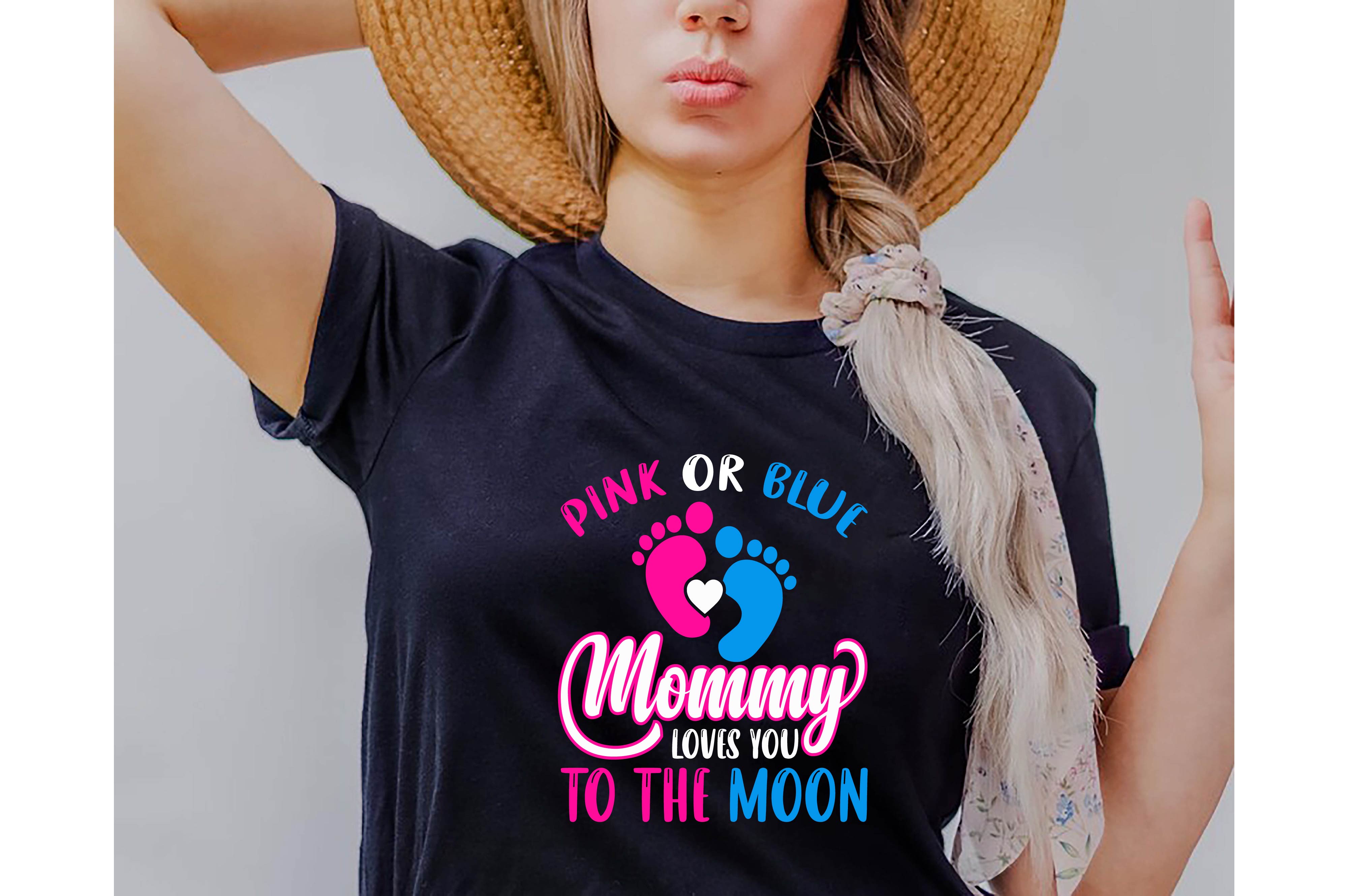 Woman wearing a t - shirt that says drink or kill mommy loves you to.