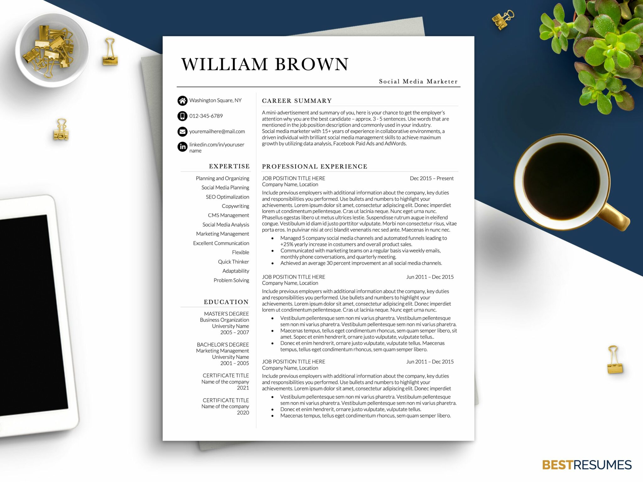 Social Media Marketing CV Resume – MasterBundles