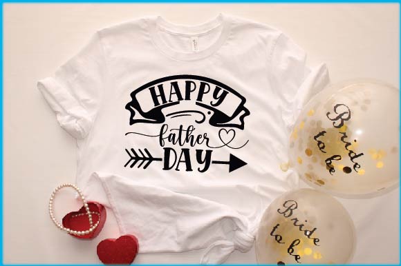 White shirt with a happy father's day message on it.