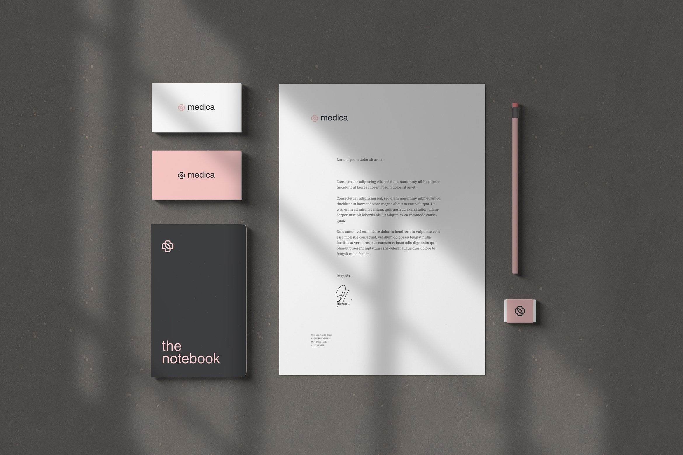 Branding / Stationery Mockups cover image.