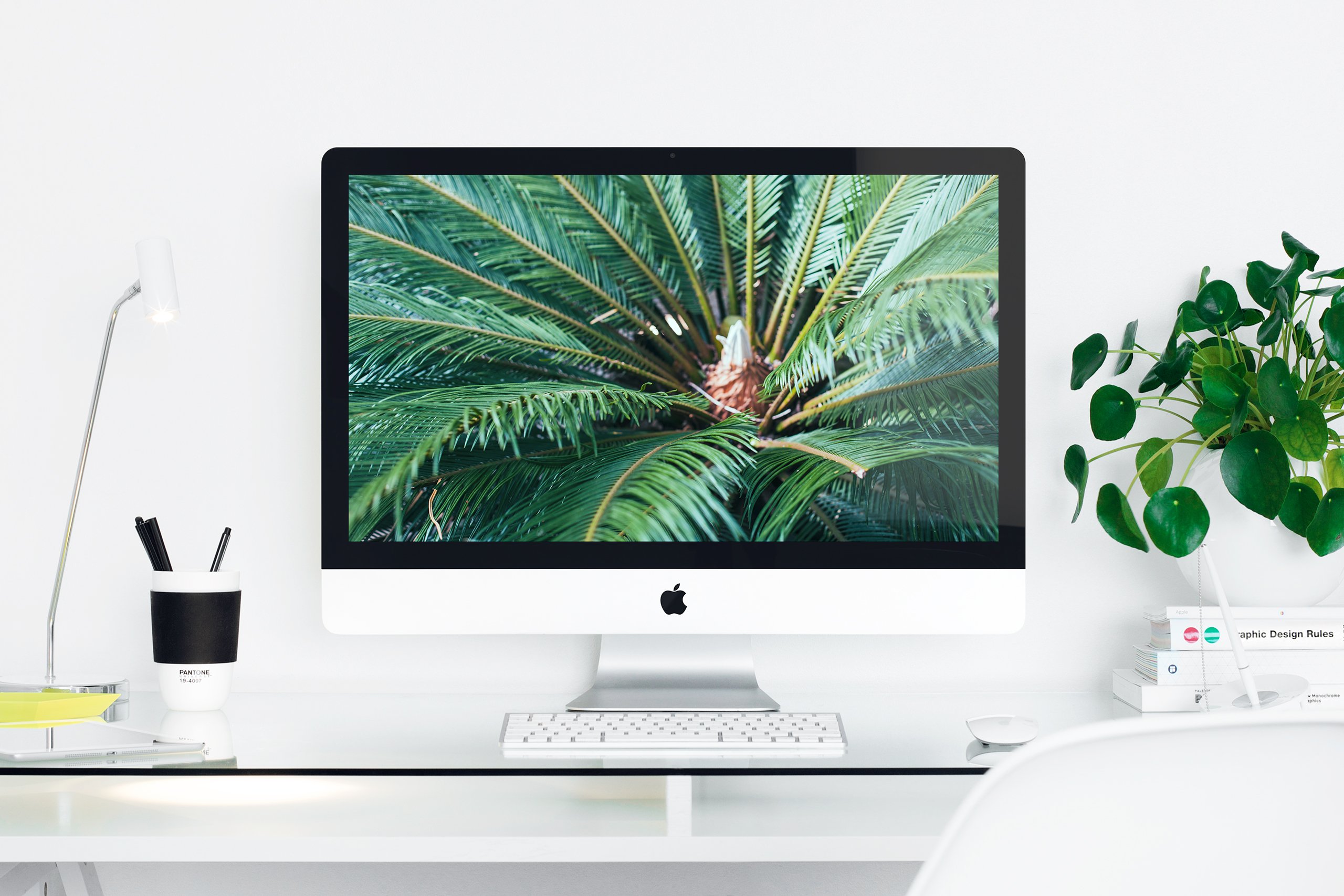 Apple iMac 27" Desktop Mockup Photo cover image.