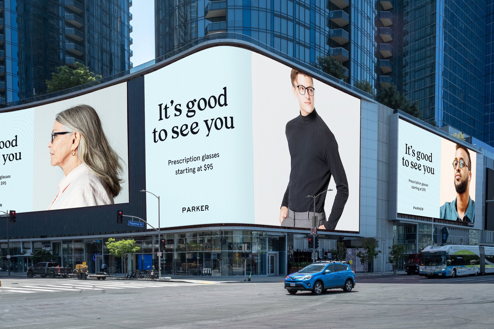 oversized three panel digital city billboard mockup psd glasses 952
