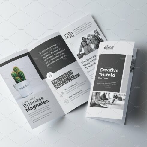 Minimal Trifold Brochure Template cover image.