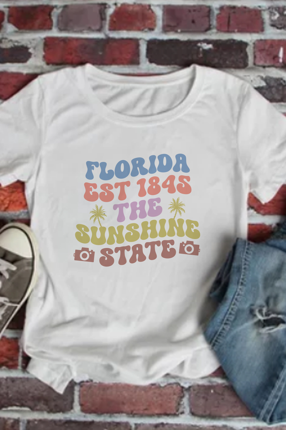 Florida Est 1845 The Sunshine State, Summer t-shirt Design pinterest preview image.