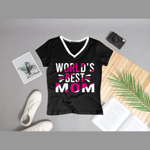 World’s Best Mom Mother's Day t-shirt Mom t-shirt cover image.