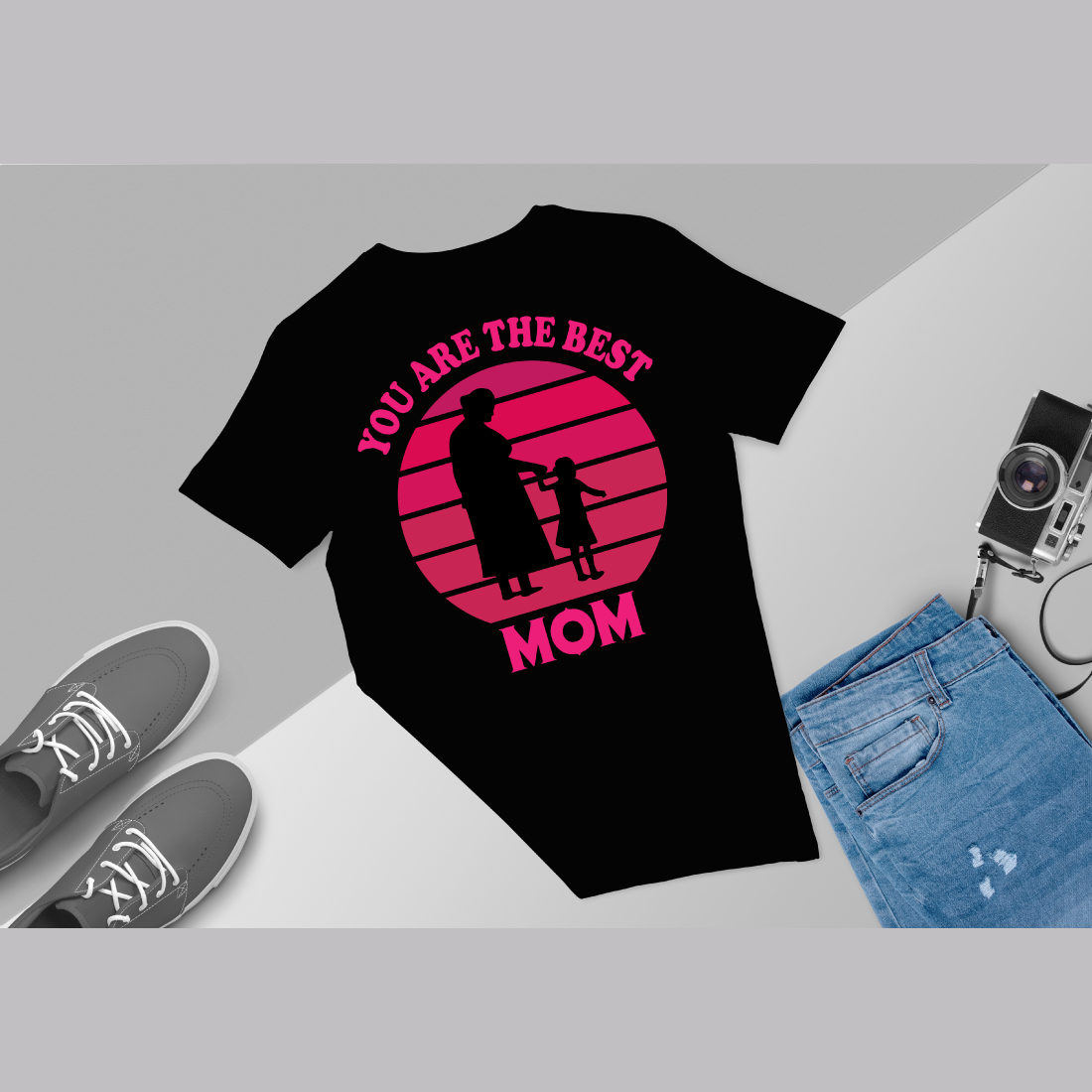 You are the best mom Mother's Day t-shirt Mama t-shirt Mom t-shirt preview image.