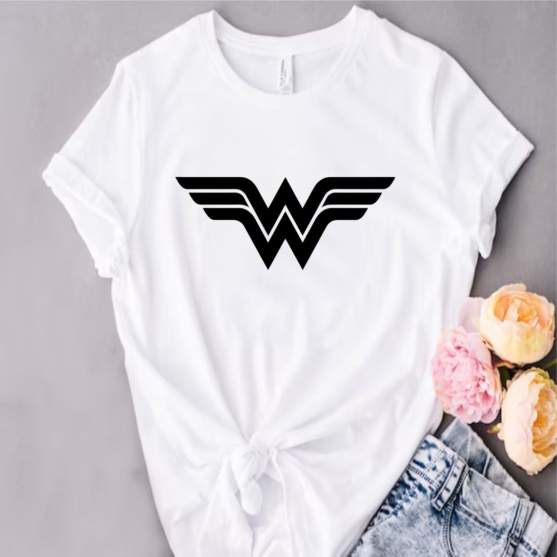Wonder Woman Svg, Wonder Woman, Woman Svg, Wonder Woman Png, Wonder Woman Monogram Png, Marvel Svg, DC Svg, Instant Download Vector Cut file Cricut, Silhouette, Pdf Png, Dxf, Decal preview image.