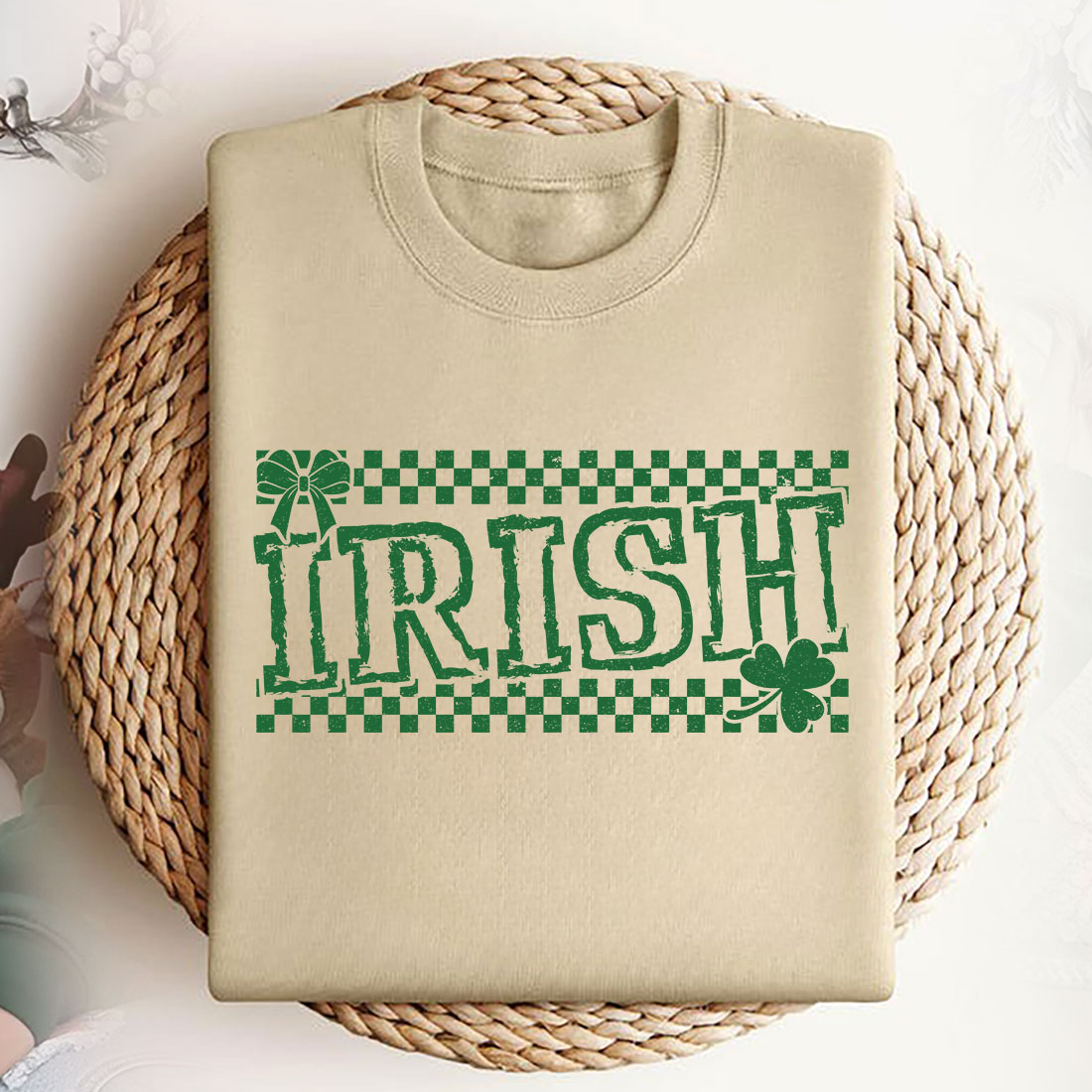 Retro Irish Checkered Svg Png, St Patrick's Day Svg, Irish Svg, St Patrick's T-Shirt Svg, Lucky Bow Svg, St Patricks Design, Shamrock Svg preview image.