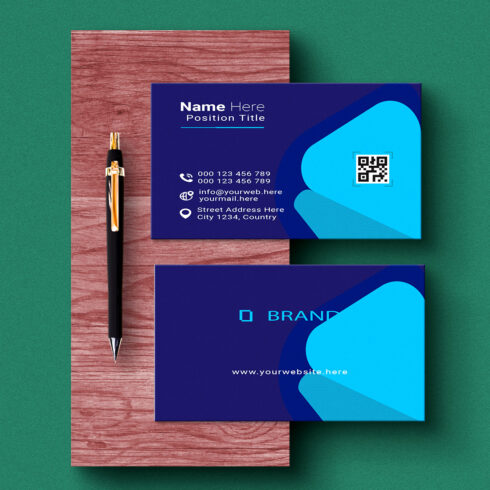 creative and simple modern business card design cover image.