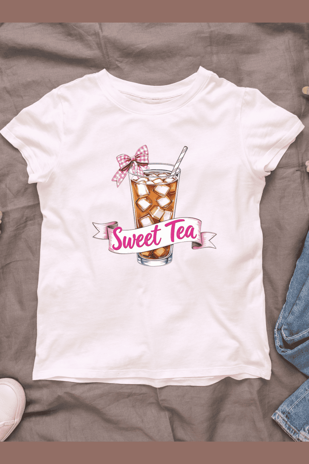 Sweet Tea Text with Glass T-shirt Design pinterest preview image.