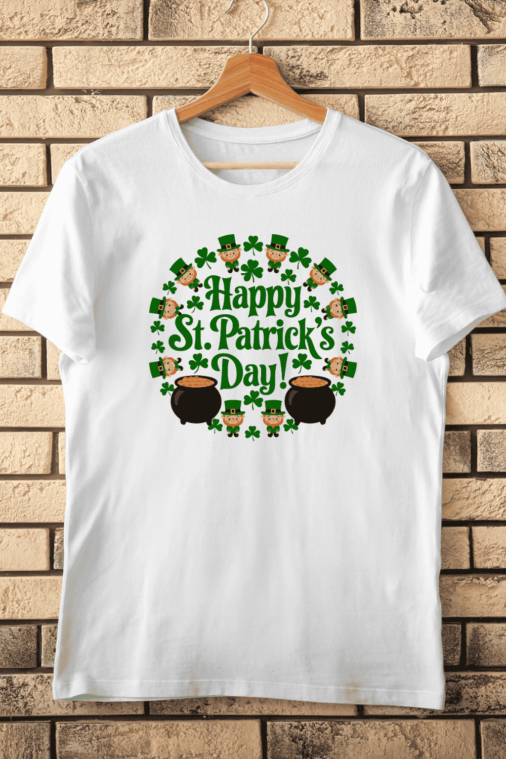 Happy St Patrick's Day Wreath T-shirt Design pinterest preview image.