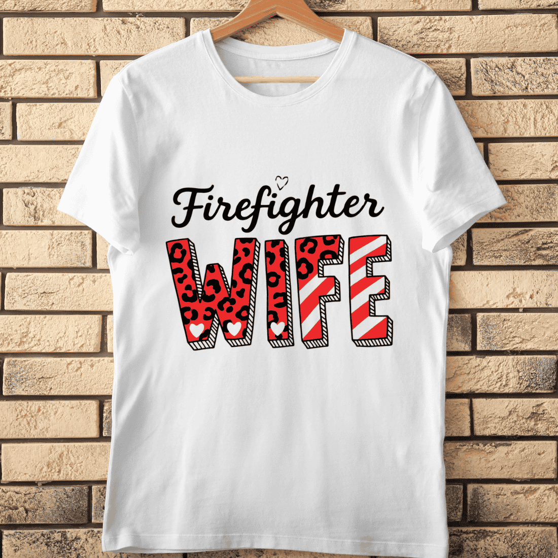 mb t shirt mock up 1 528