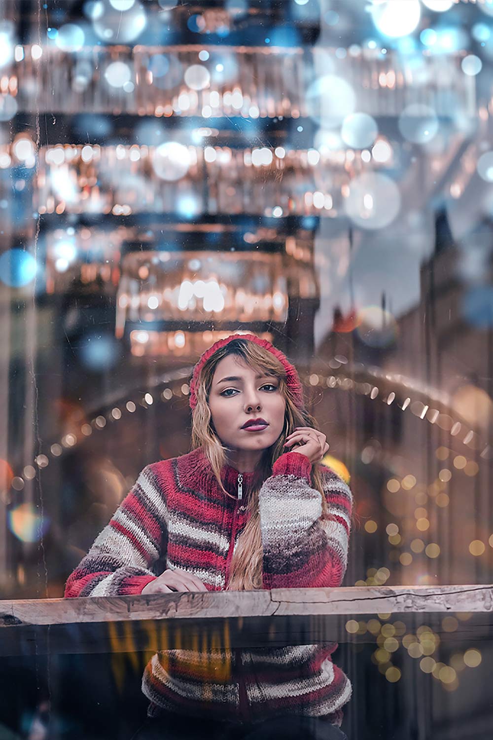 Photoshop Broken Glow Light Overlay pinterest preview image.