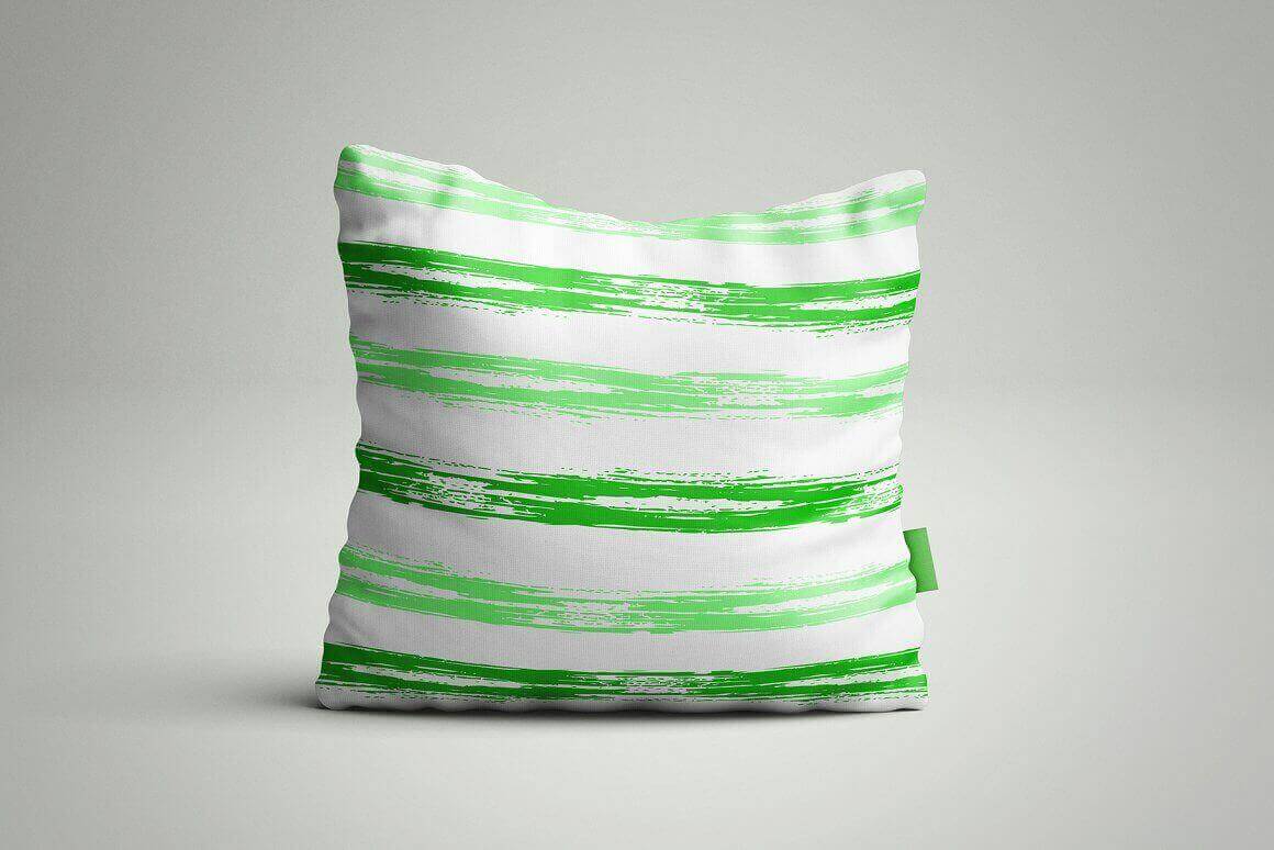 Pillow in White and Green Color.