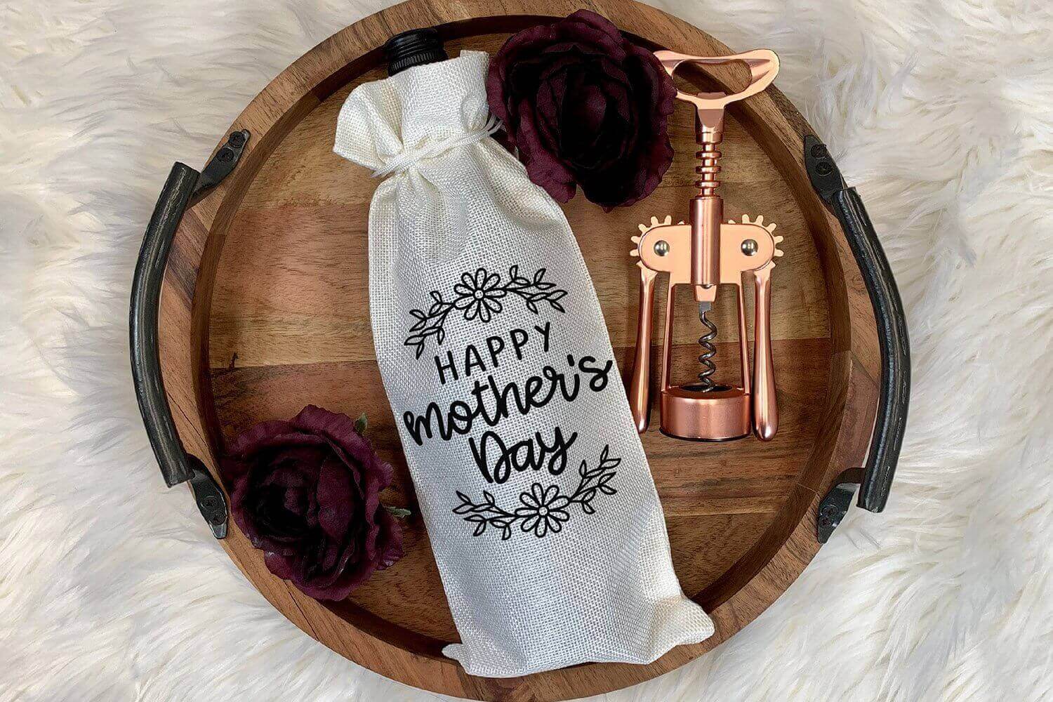 Little Bag with Black Words Happy Mother's Day.