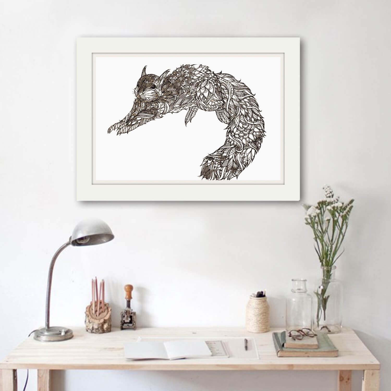 Drawn with patterns on a white picture of the incredible beauty of a squirrel.