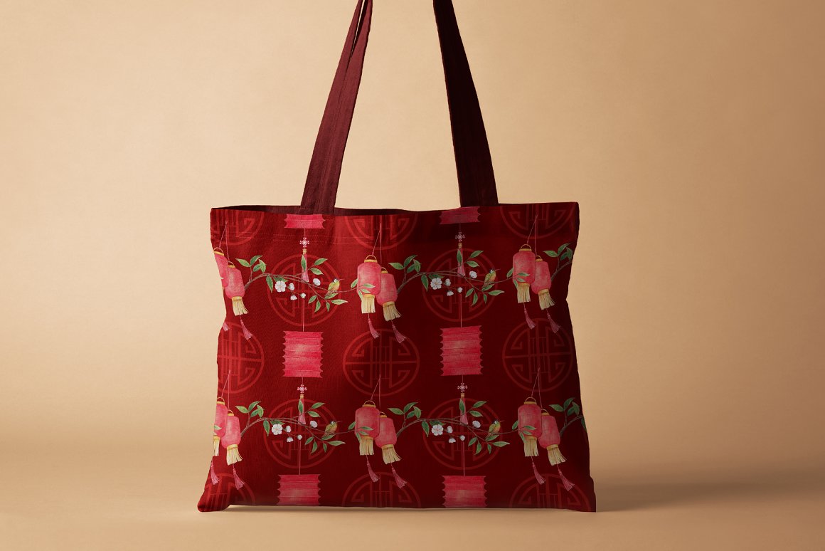 Bag with Chinese print.