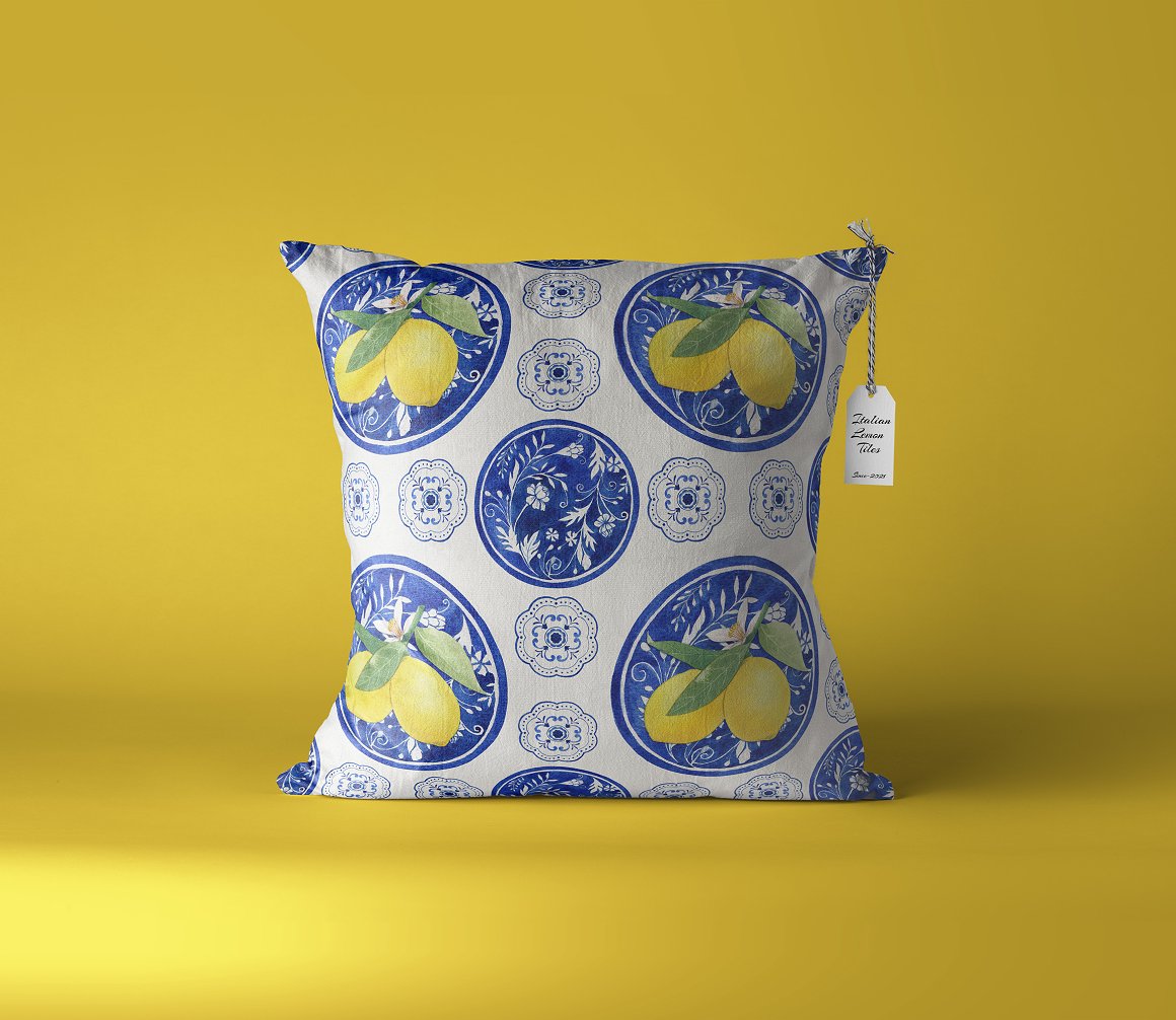 Pillow prints with lemon.