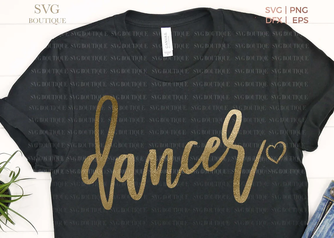 Black t-shirt with the inscription dance in gold.