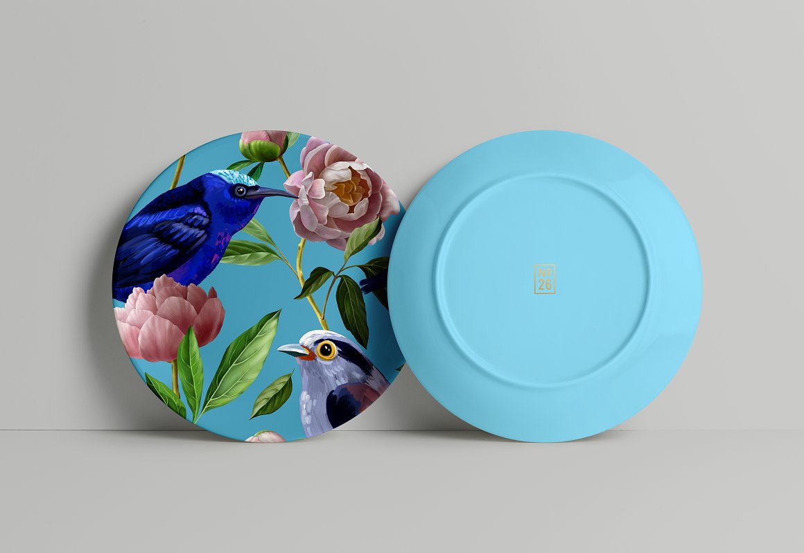 Blue plate with a print.
