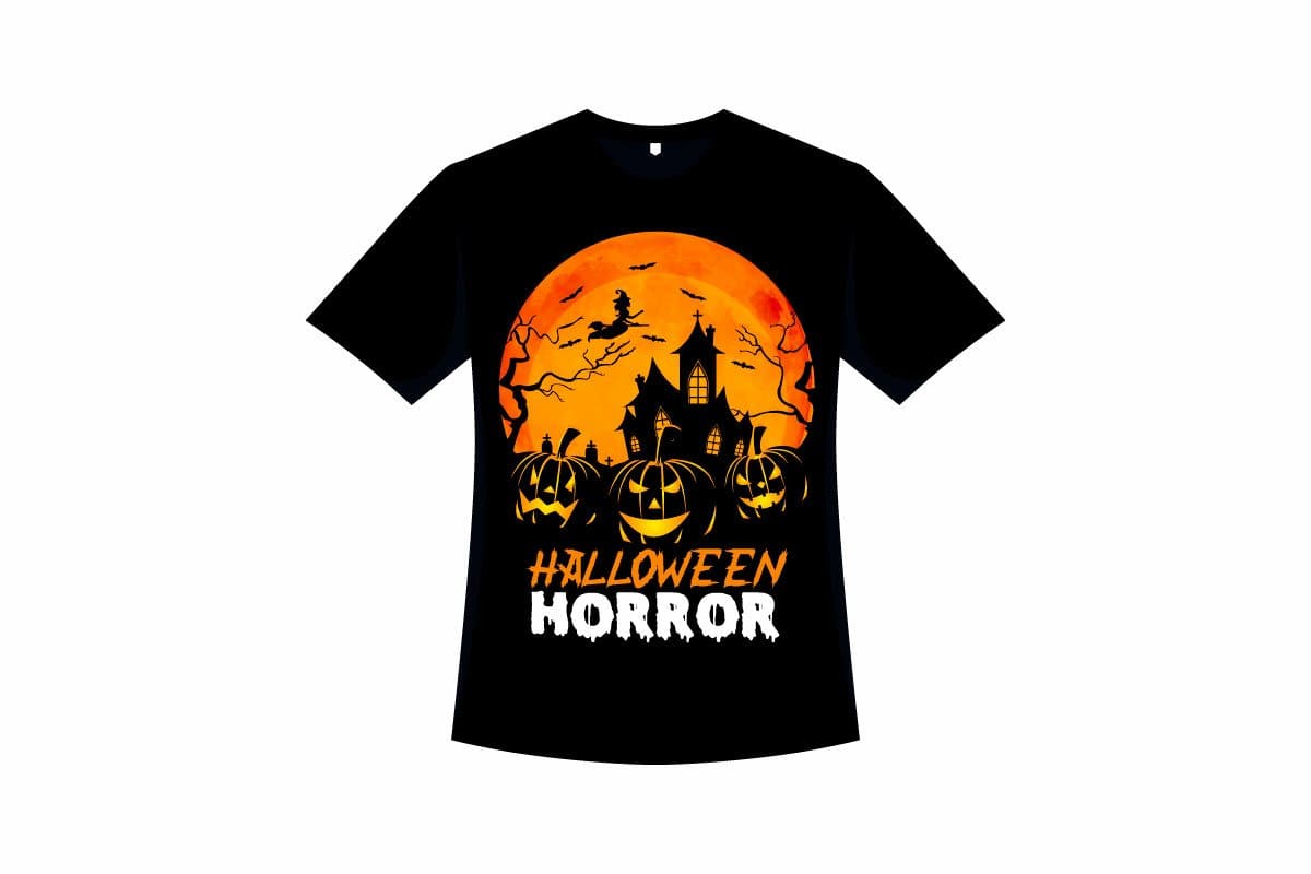 The black T-shirt features images of scary pumpkins and the inscription "Halloween horror".